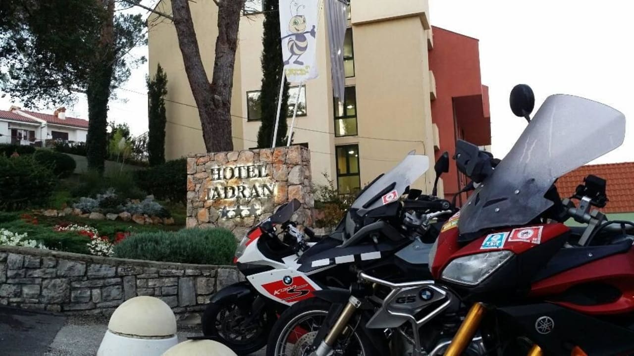 Sicher hinter den Pollern Veya Maradiso Hotel by Aminess