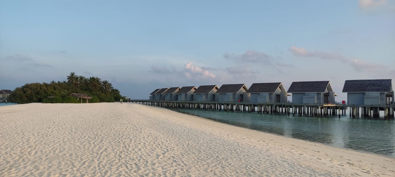 Strand Kuramathi Maldives