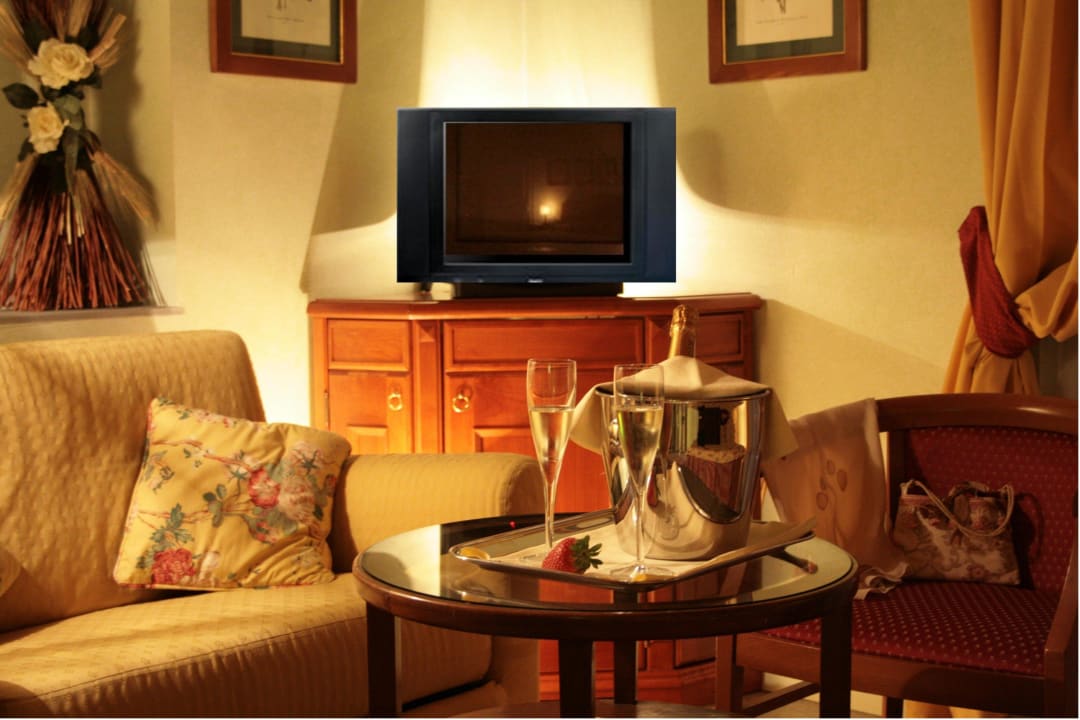 Honemoon & anniversary welcome! Hotel Rosary Garden