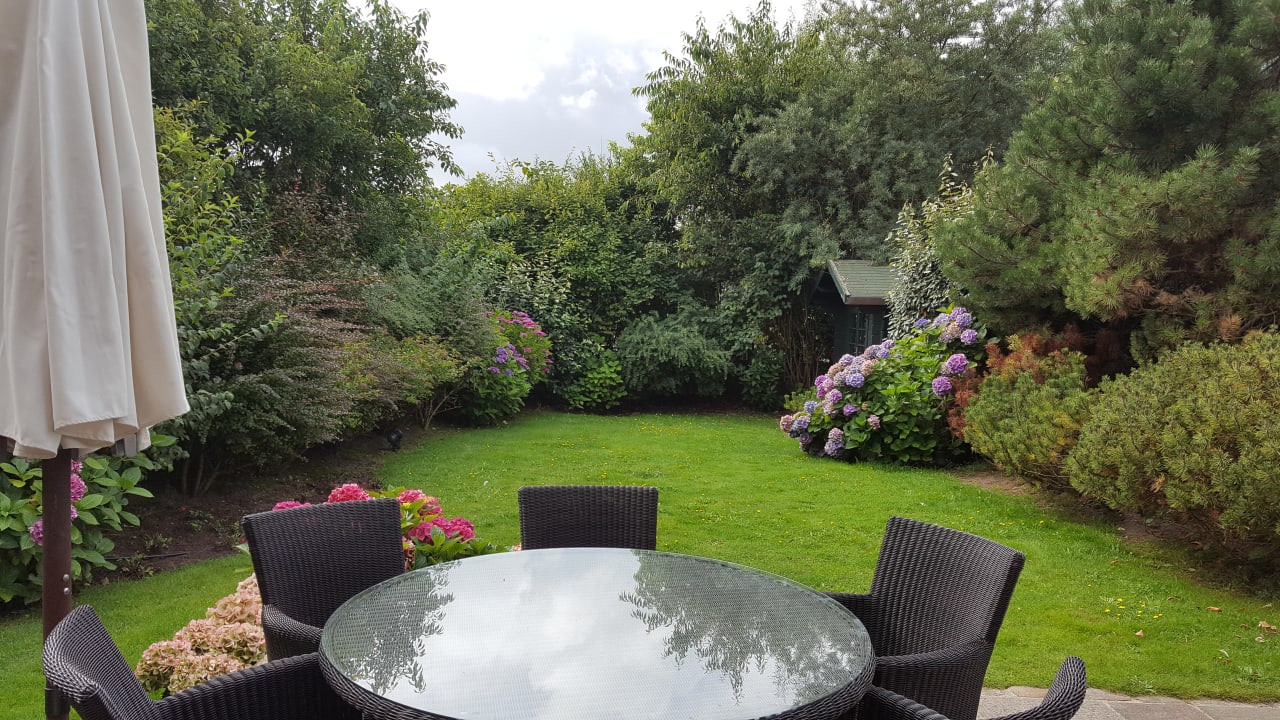Gartenanlage Ferienwohnungen Klingler's Hüs
