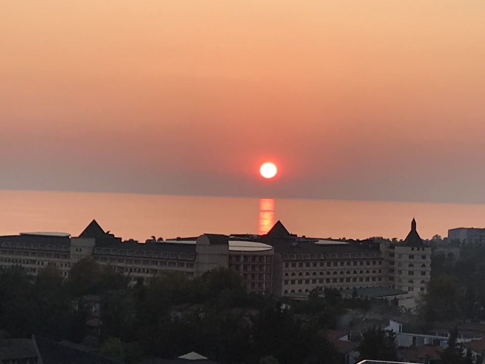 Ausblick Elite Luxury Suite & Spa