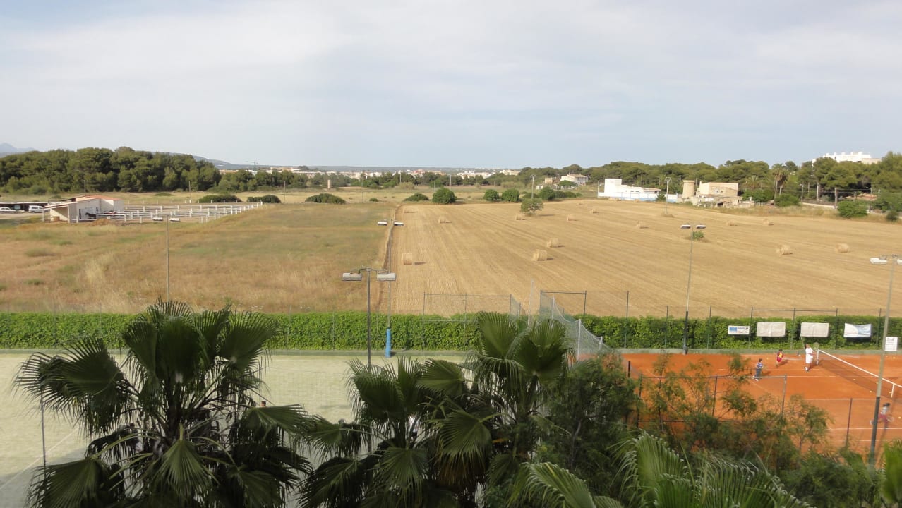 Ausblick vom Dach nach hinten Hotel Don Miguel