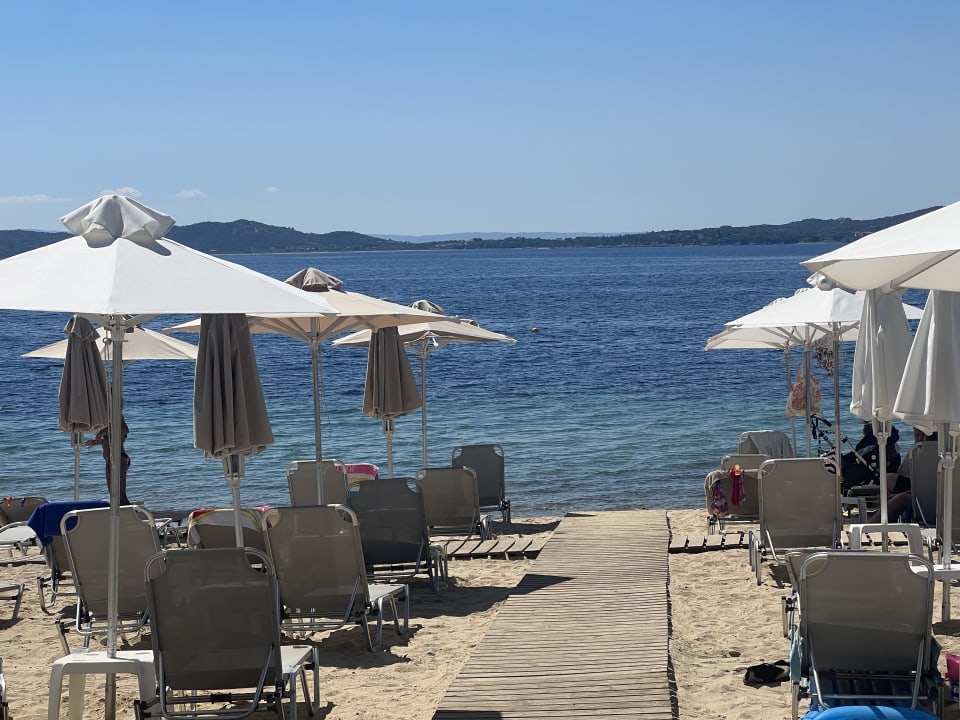 Strand Aristoteles Holiday Resort & Spa