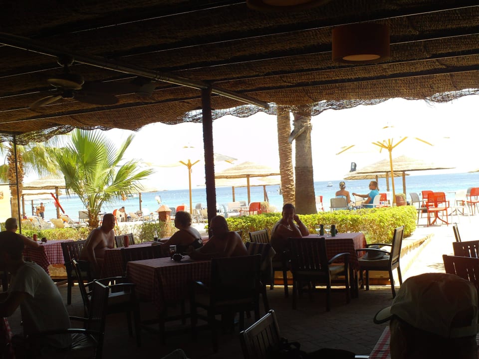 Strandbar Fort Arabesque Resort, Spa & Villas