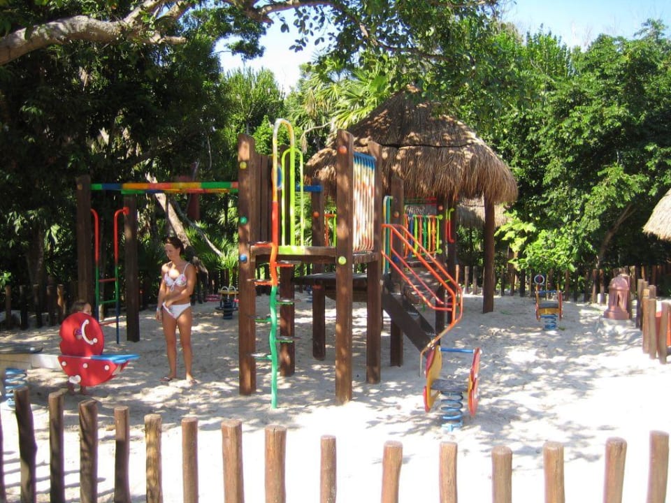 Kinderspielplatz Iberostar Waves Tucan