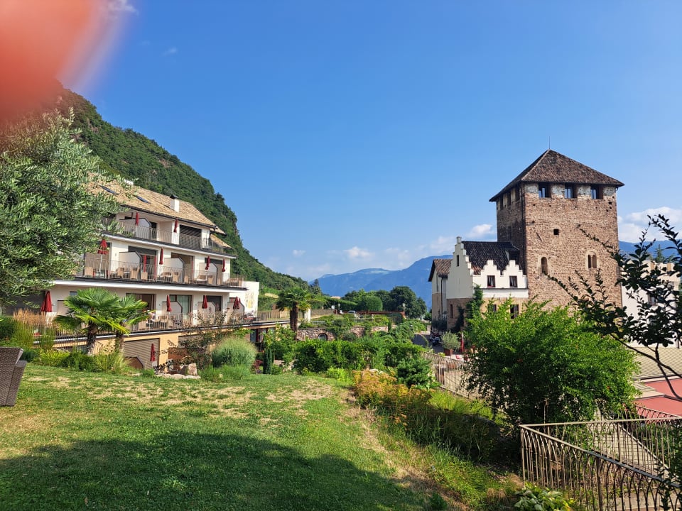 Außenansicht Schloss Hotel Korb