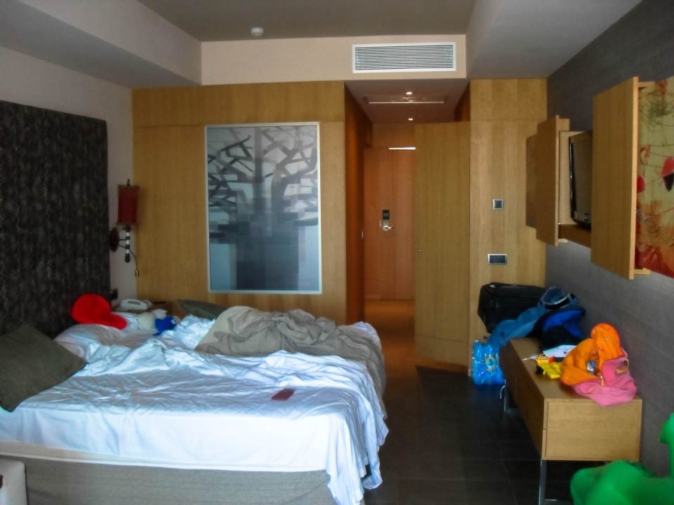 Zimmer ein wenig unordentlich Lopesan Baobab Resort