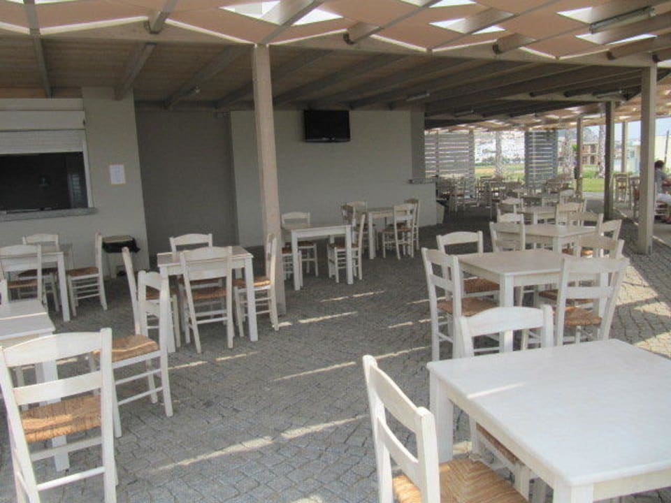 Teren przy barze Akti Palace Resort & Spa