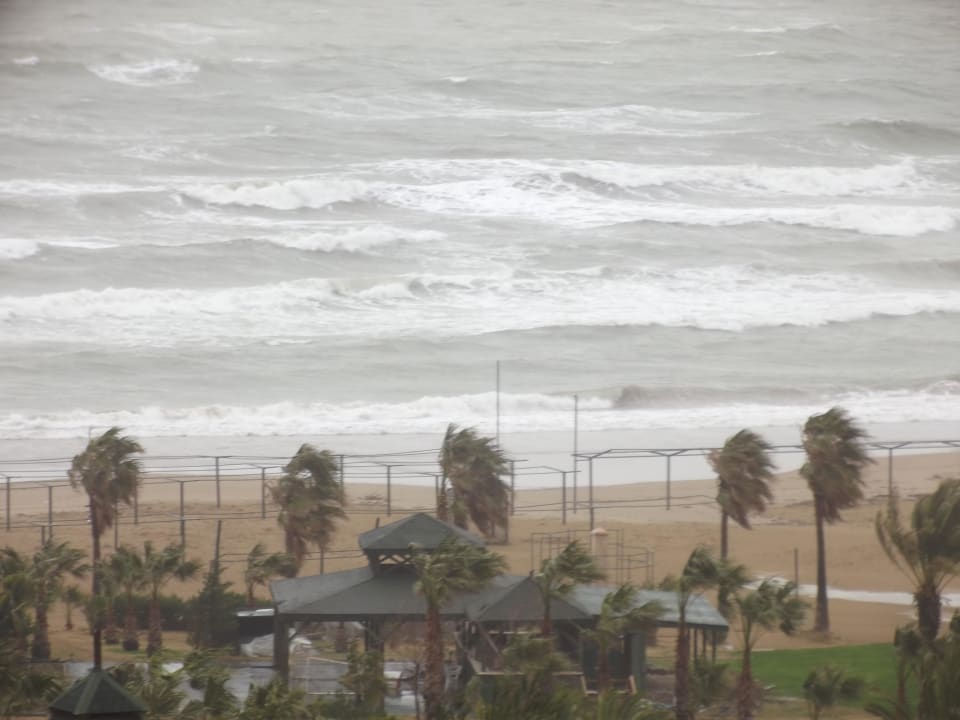 Hurricane! Trendy Aspendos Beach Hotel