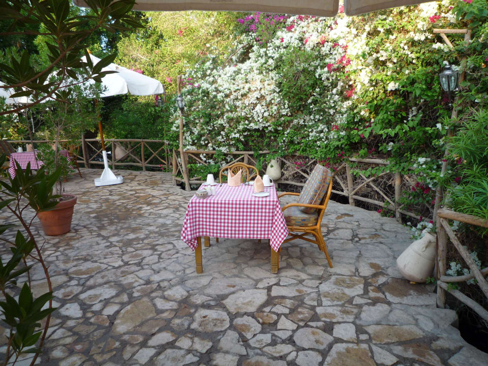 Frühstücksterrasse Baron Resort
