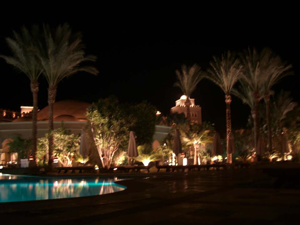 Bei Nacht Makadi Palace