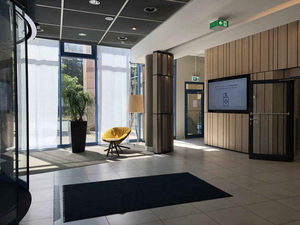 Lobby Hotel NH Dortmund