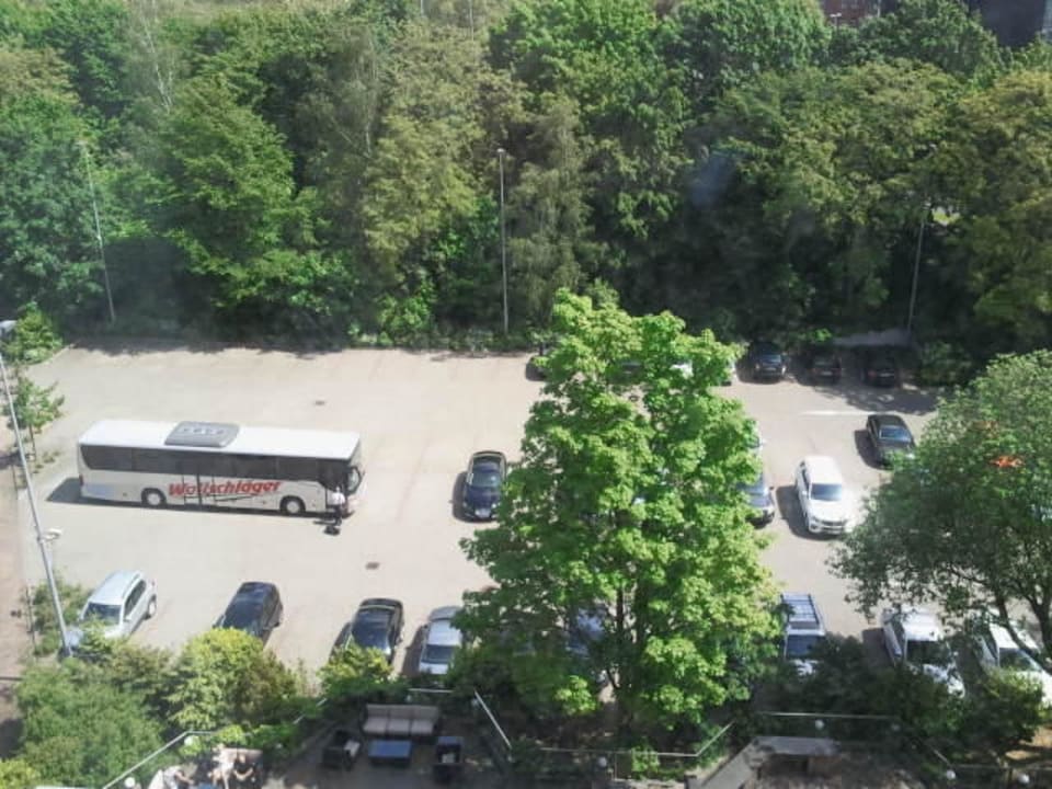 Hotel-Parkplatz Hilton Düsseldorf