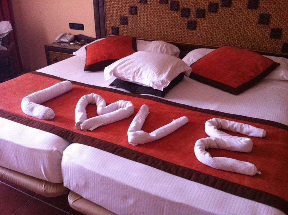 Love, Love, Love Hotel Riu Touareg