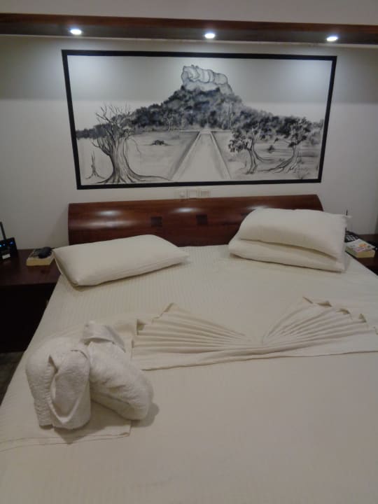 Bett Wewa Addara Hotel - Hotel by the lake