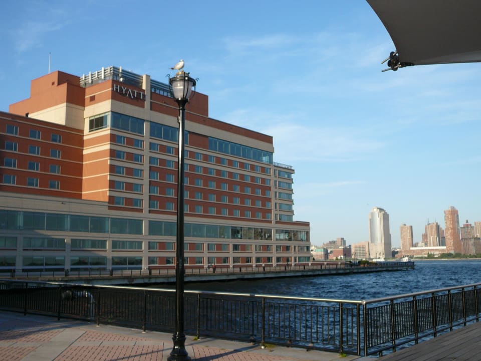 Hotel von außen Hyatt Regency Jersey City On The Hudson