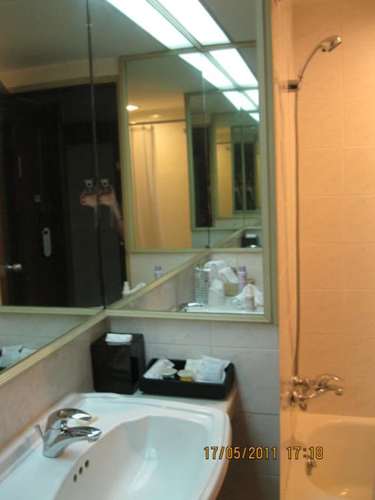 Badezimmer The Tawana Bangkok