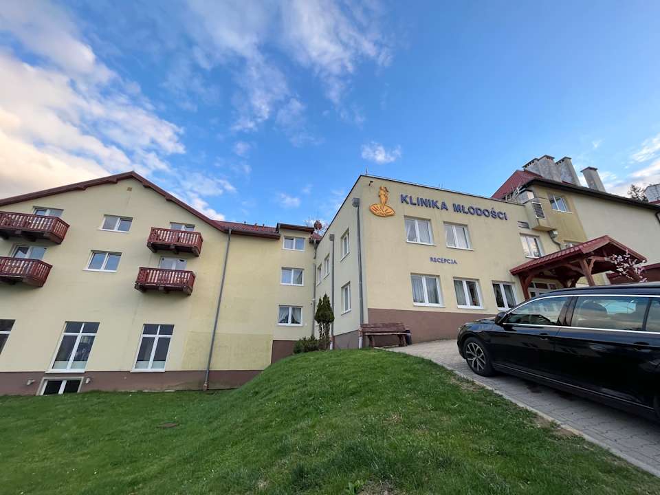 Außenansicht Klinika Młodości Medical SPA