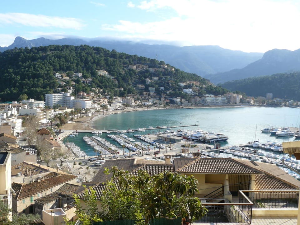 Ansicht auf die Bucht von Puerto de Soller Hotel Los Geranios