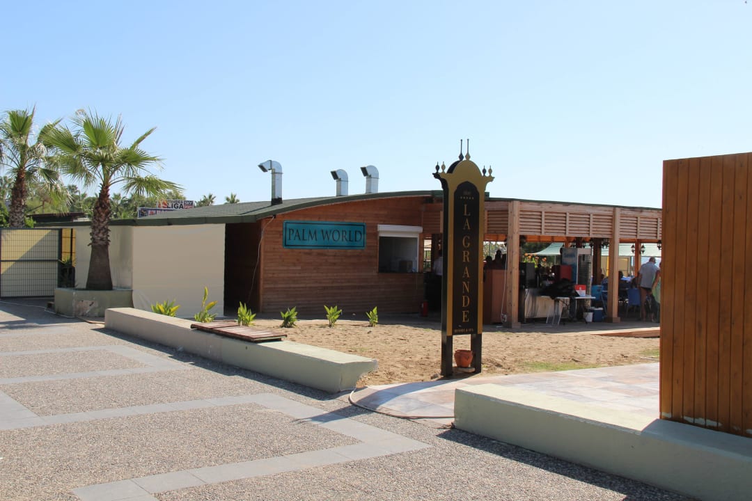 Strandrestaurant Palm World Side Resort & Spa