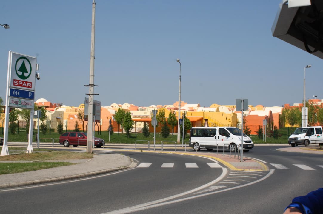 Blick aus dem Dotto bei der Stadtrundfahrt Hotel Golden Lake Resort