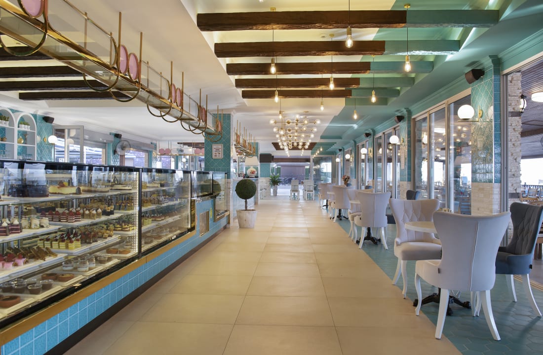 Gastro Quattro Family Club Dem Hotel