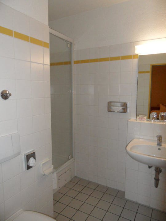 Bad Standardzimmer  Tryp by Wyndham Bremen Airport