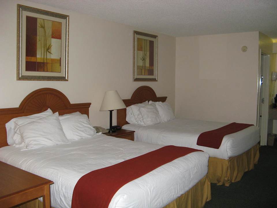 Holiday Inn Express Chiefland, Florida Hotel Days Inn Chiefland