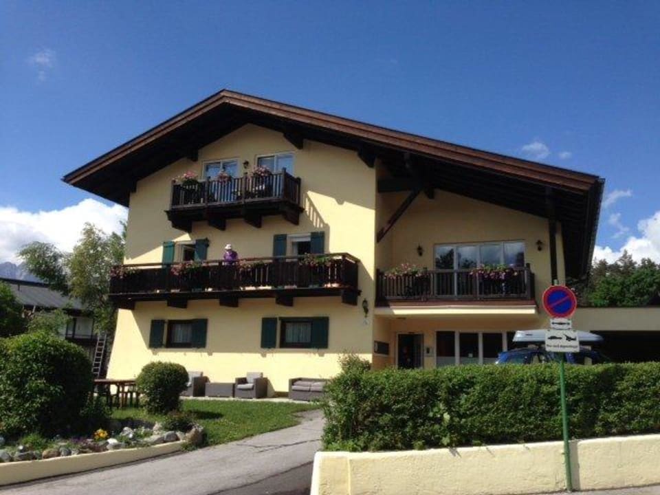 Haus von außen Alpenlandhaus Menardi