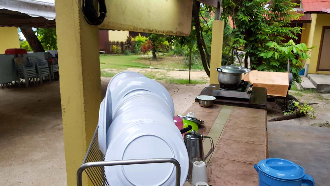 Outdoorküche im Hotel The Reef Chalets Perhentian