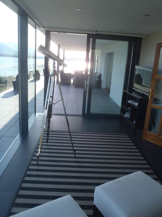 Wintergarten mit Fernrohr - Variation The Europe Hotel & Resort