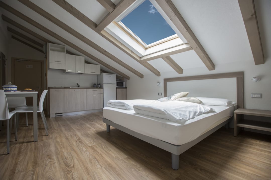 Zimmer Residence Aparthotel Des Alpes