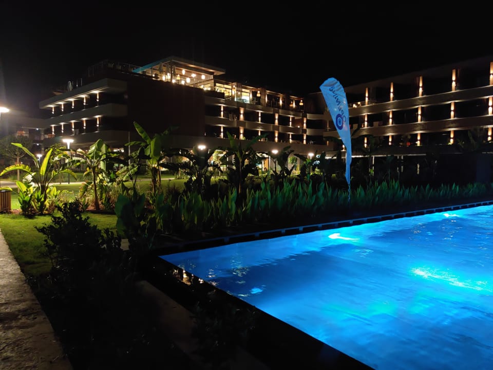 Pool Jacaranda Luxury Resort