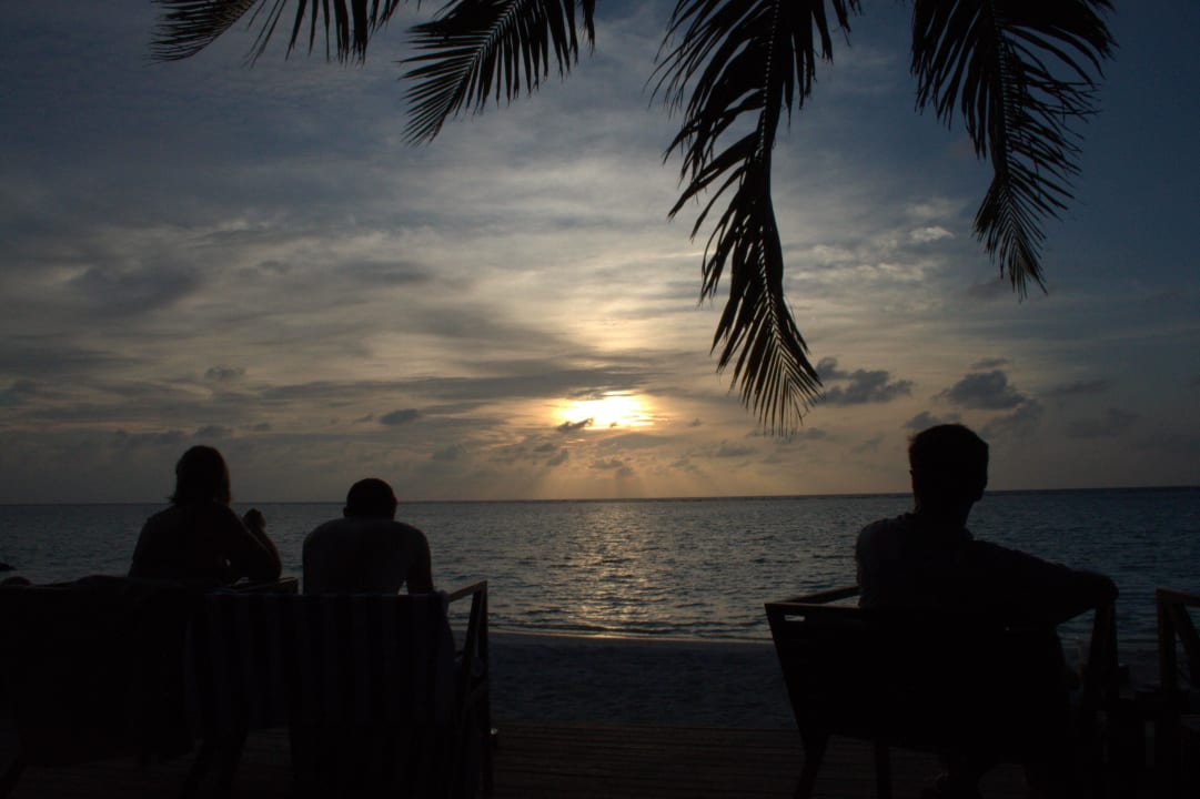 Jeden Tag ein anderer Sonnenuntergang Summer Island Maldives
