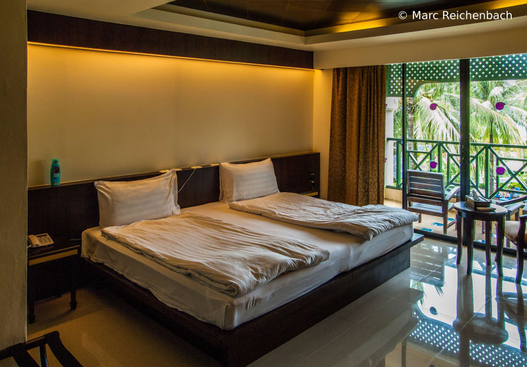 Blick von der Zimmertür Khaolak Orchid Beach Resort