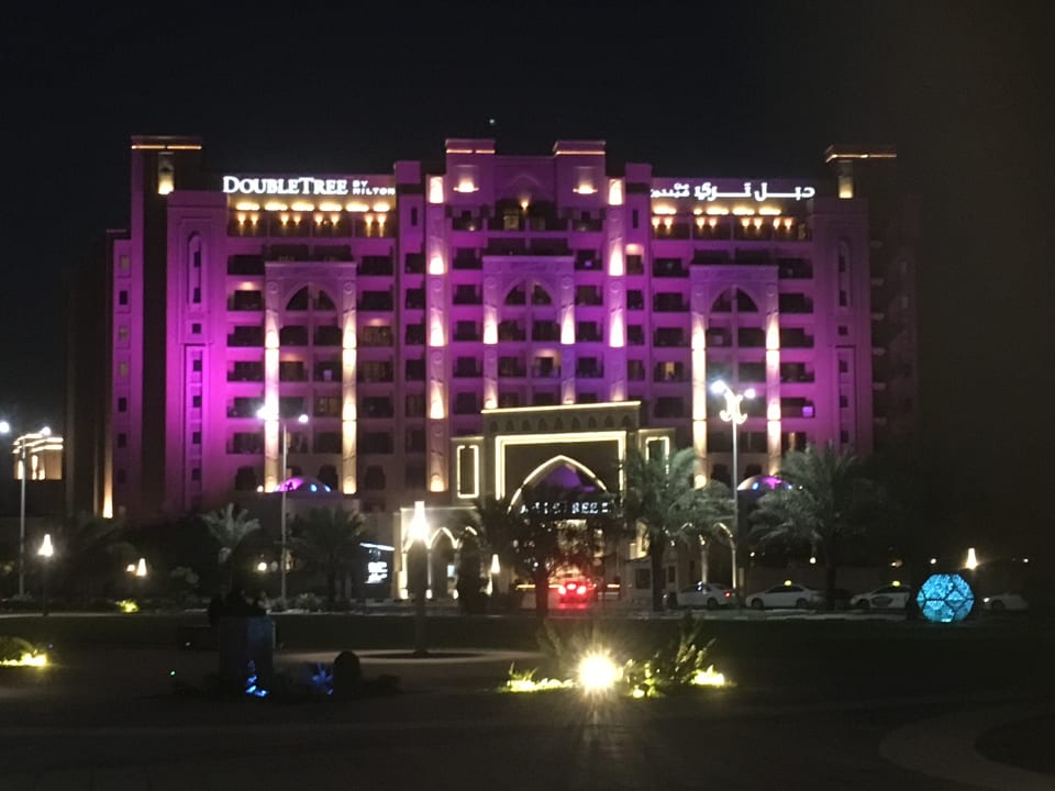 Außenansicht DoubleTree by Hilton Resort & Spa Marjan Island