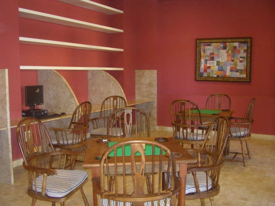 Internet- und Spieleraum Iberostar Waves Bahia