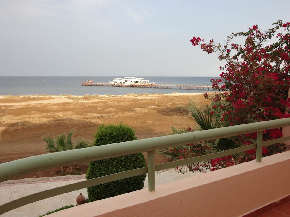 Blick vom Balkon zur Marina Shams Alam Beach Resort