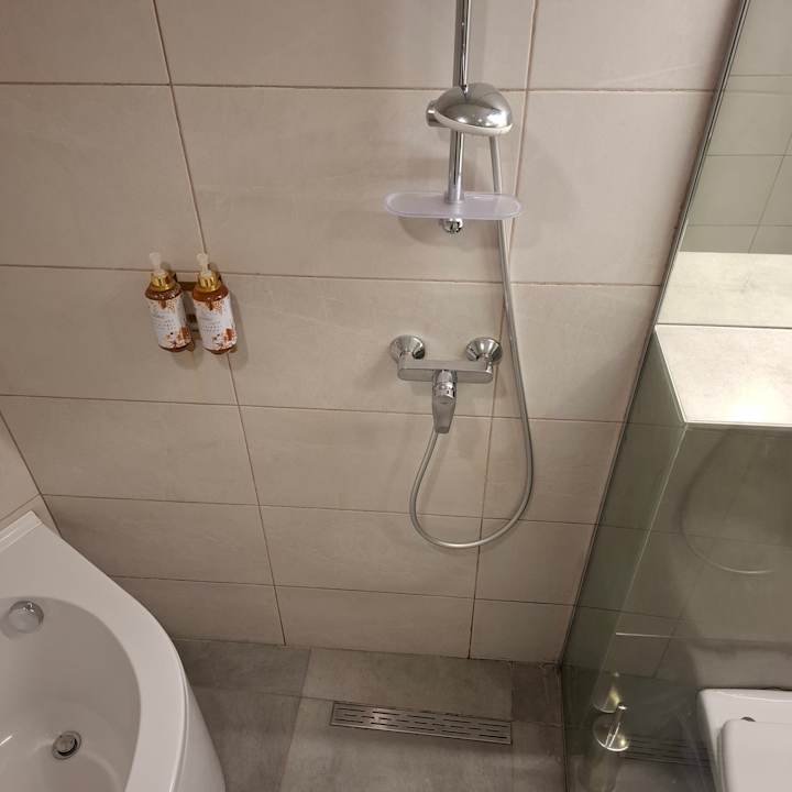Zimmer Kutaisi Inn