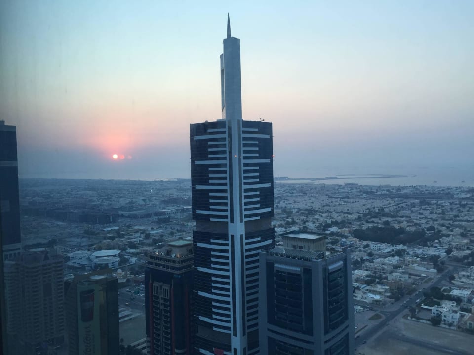Blick aus Zimmer Rose Rayhaan by Rotana