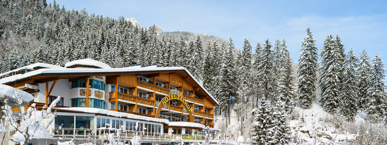 Außenansicht Panoramahotel Talhof Garni