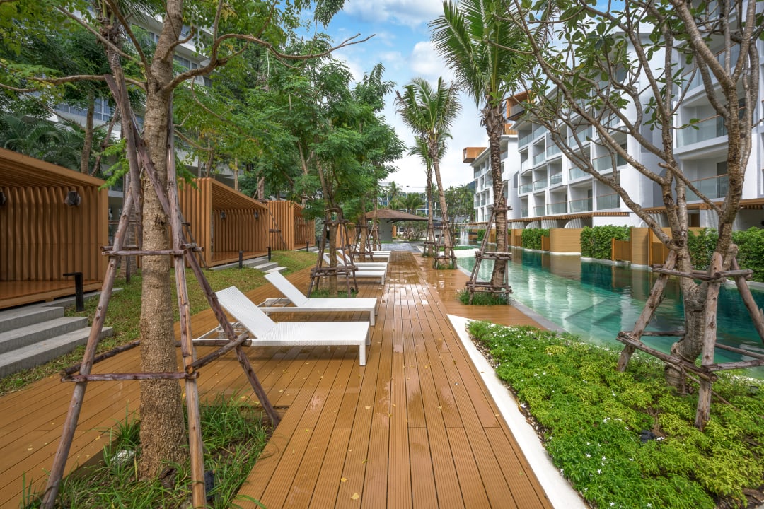 Pool Andaman Embrace Patong