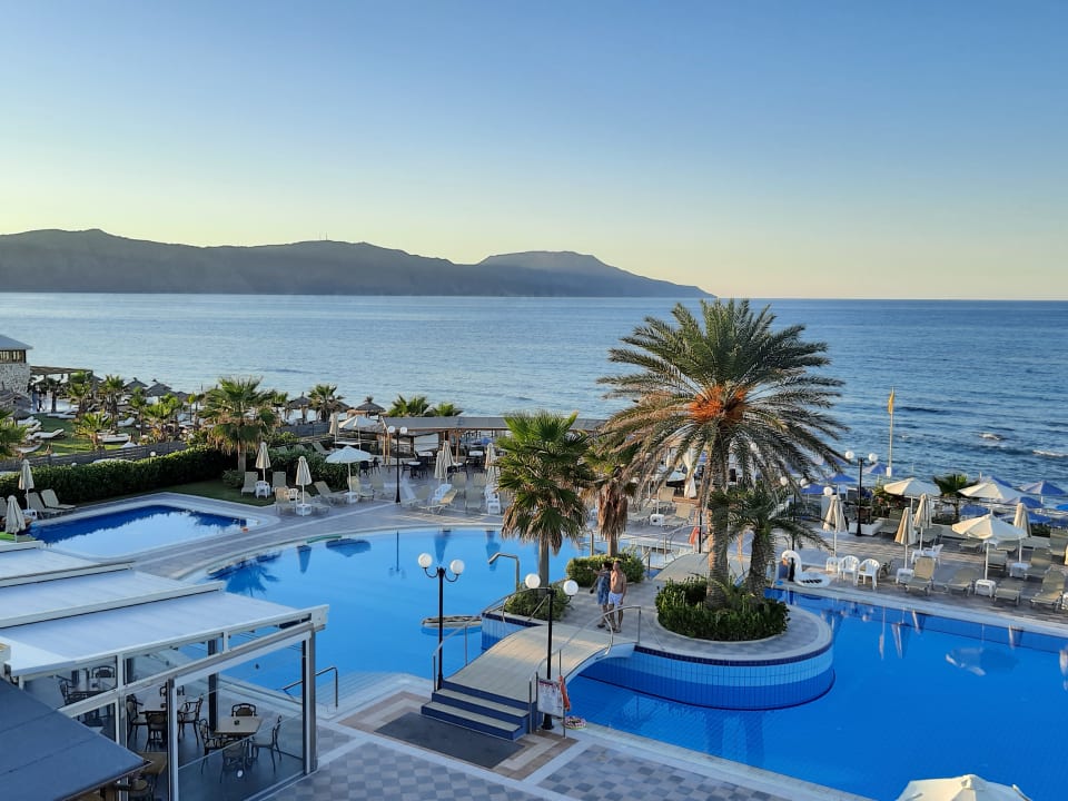 Ausblick Hydramis Palace Beach Resort