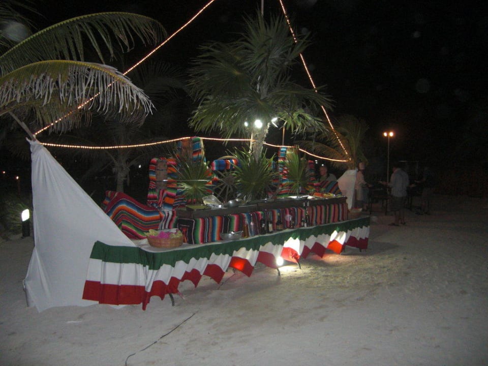 Strandbuffet Grand Palladium Select White Sand Resort & Spa