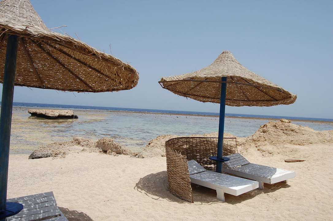.. Pensée Royal Garden Beach Resort