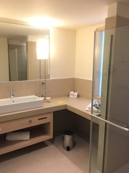 Zimmer Atlantica Plimmiri