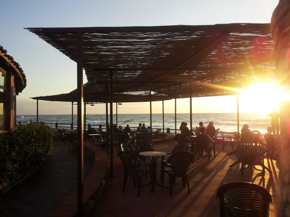 Bar -  Sonnenuntergang Villaggio Torre Ruffa Robinson