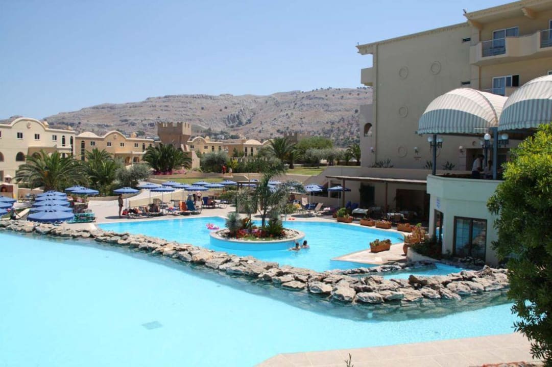 Widik na basen Lindos Royal Resort