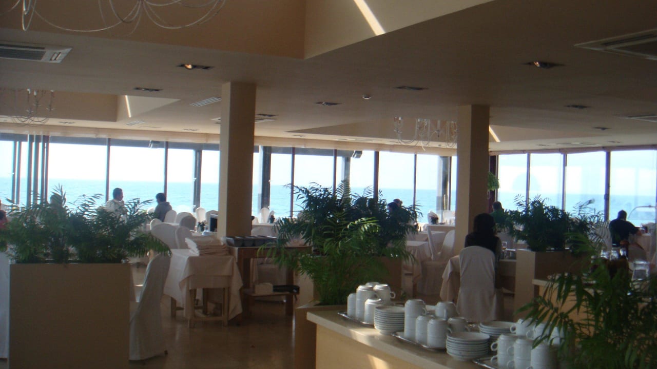 Buffet Hotel Guadalmina, managed by Barceló