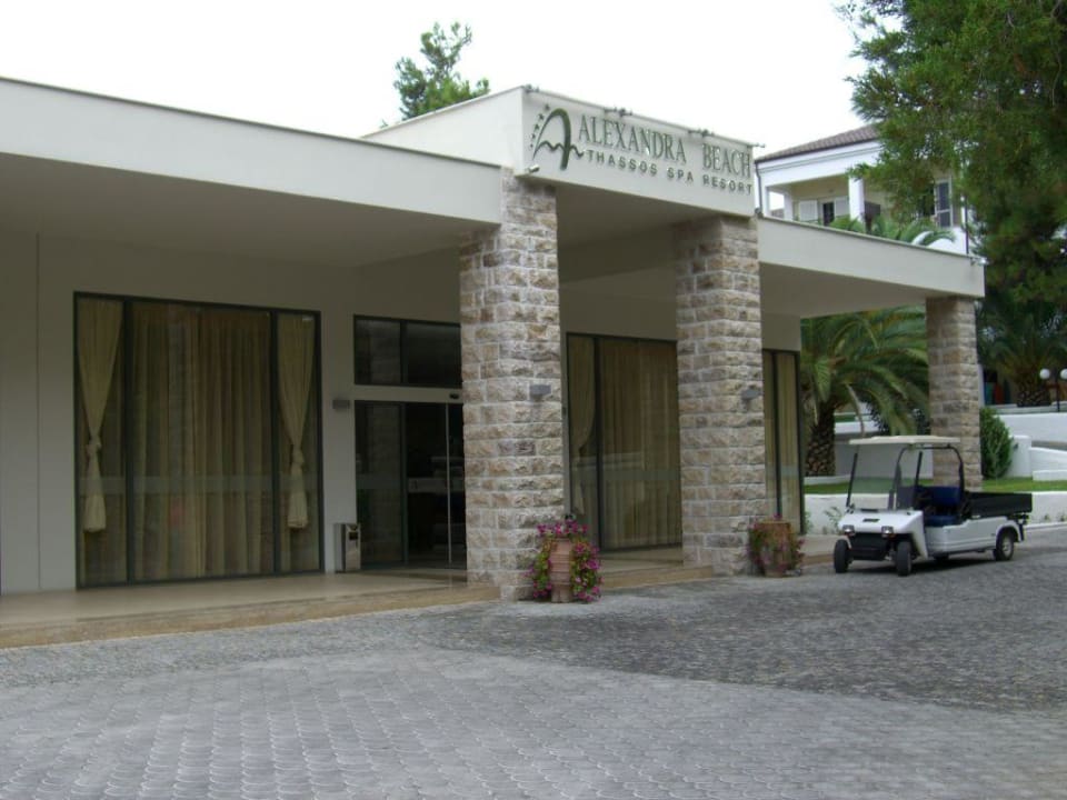 Hoteleingang Alexandra Beach Thassos Spa Resort